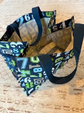 thirty-one Tote Bag